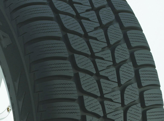 bridgestone blizzak lm-25 4x4 run flat 